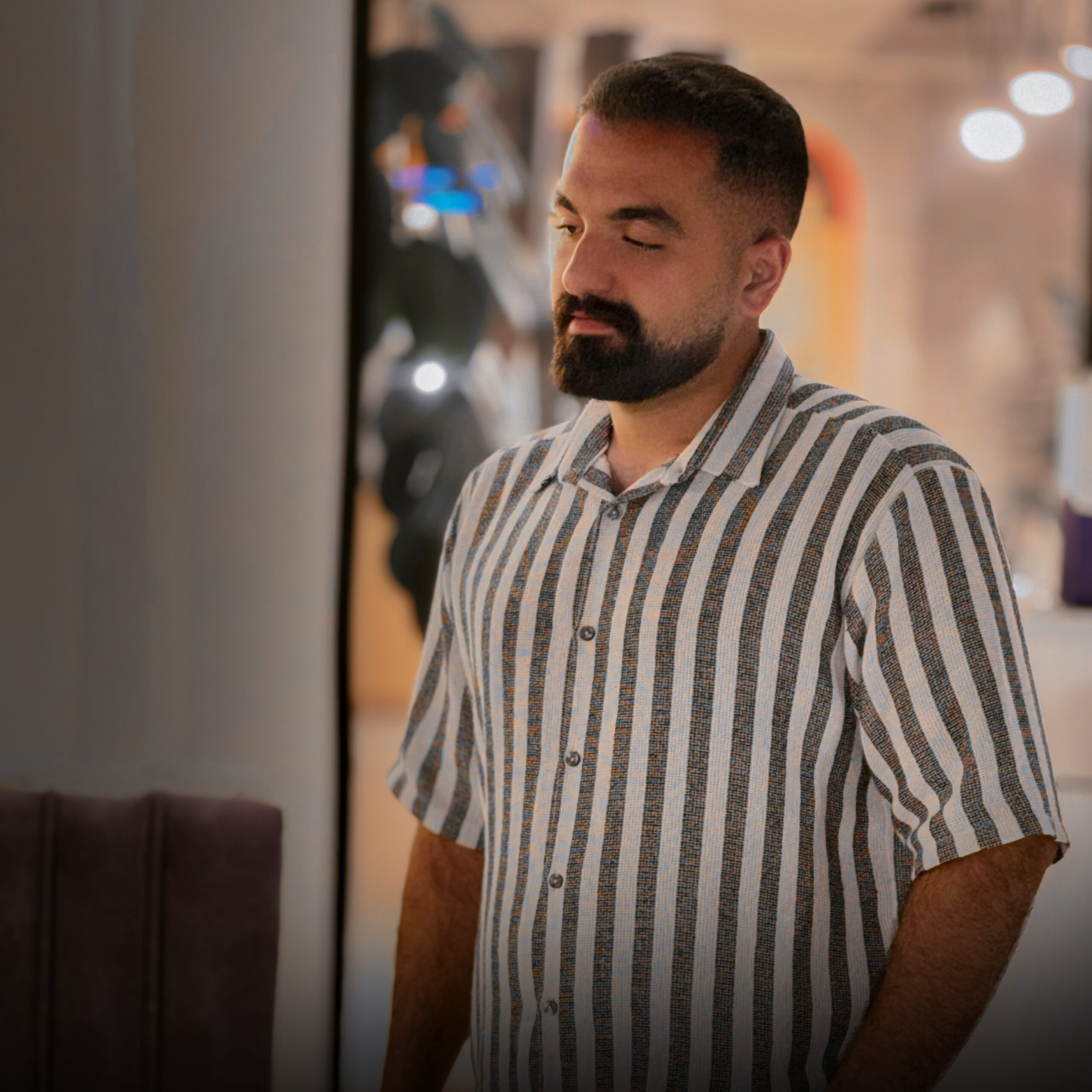 دانلود آهنگ بنام قشنگه مازرون با صدای مهدی کارگر